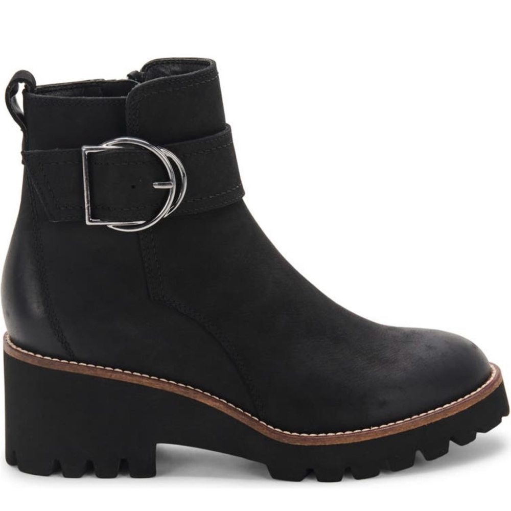 Blondo Dagger waterproof lug sole boot black NWT